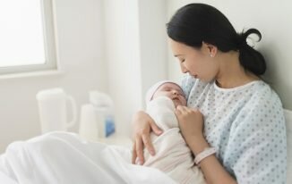 Sau sinh nên bổ sung Vitamin gì an toàn, tốt nhất