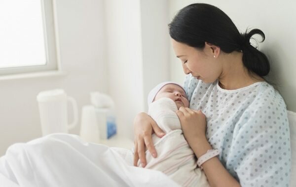 Sau sinh nên bổ sung Vitamin gì an toàn, tốt nhất